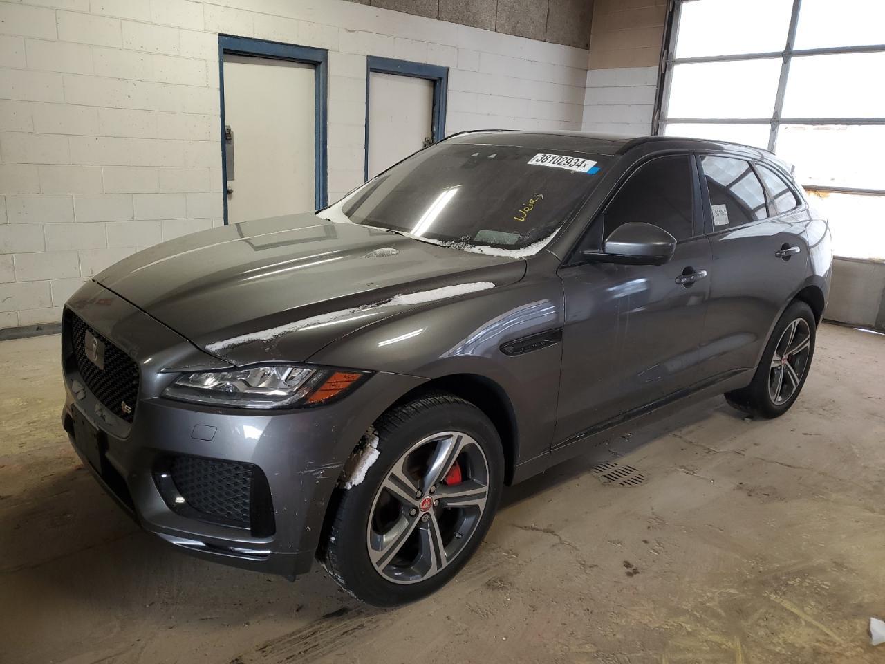 2017 JAGUAR F-PACE S car image