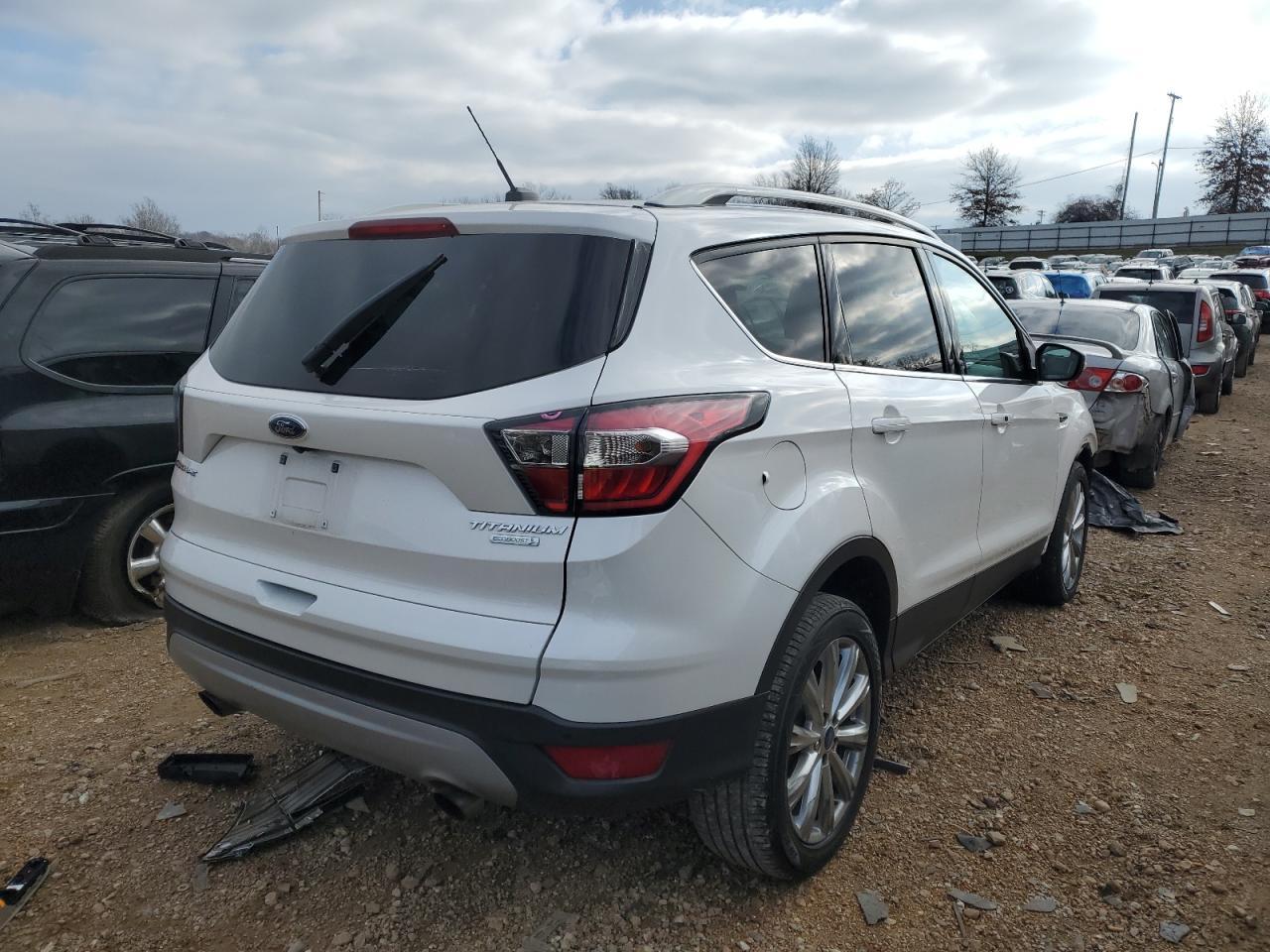 2017 FORD ESCAPE TIT - Image 3