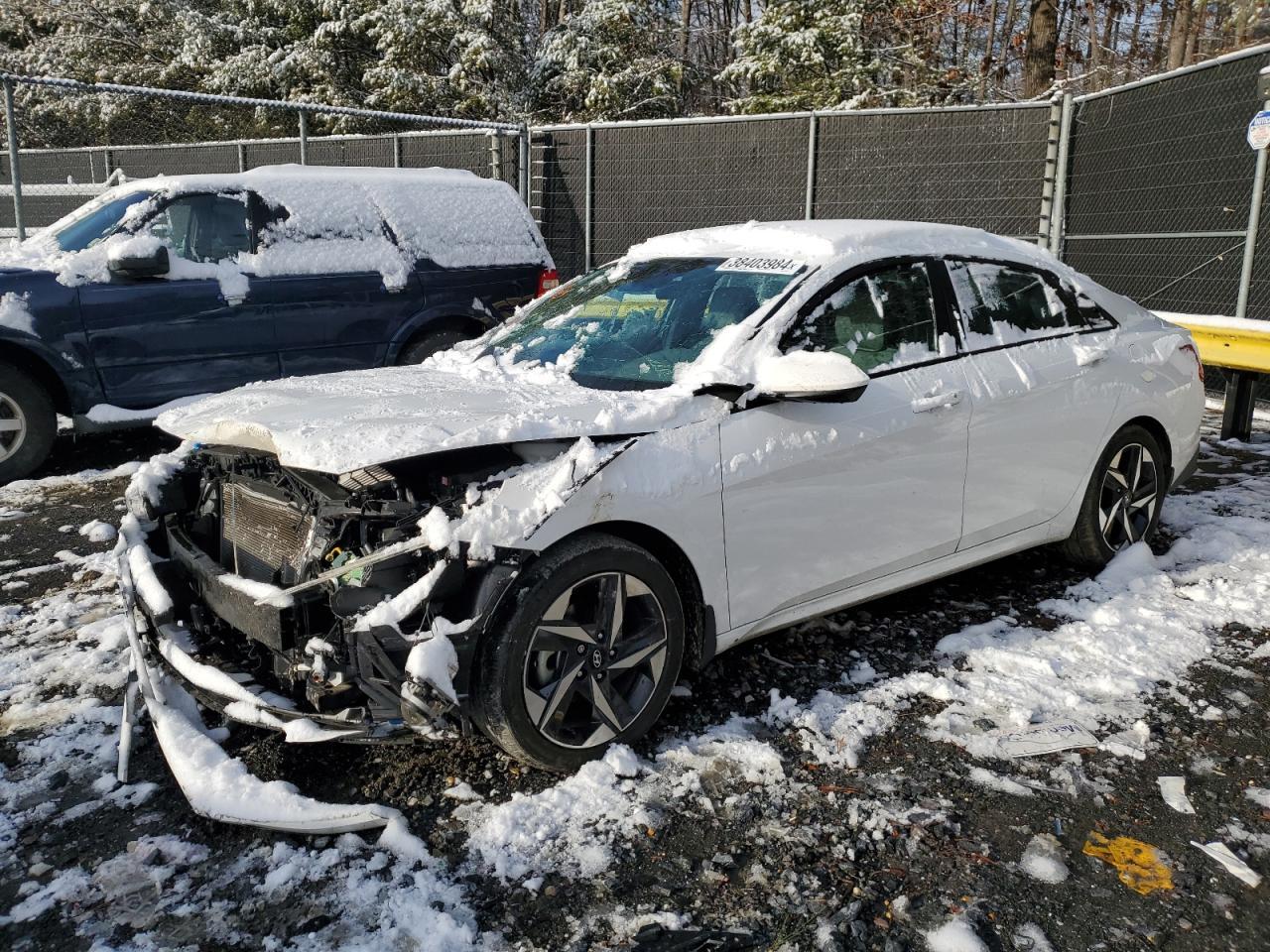 2023 HYUNDAI ELANTRA SE