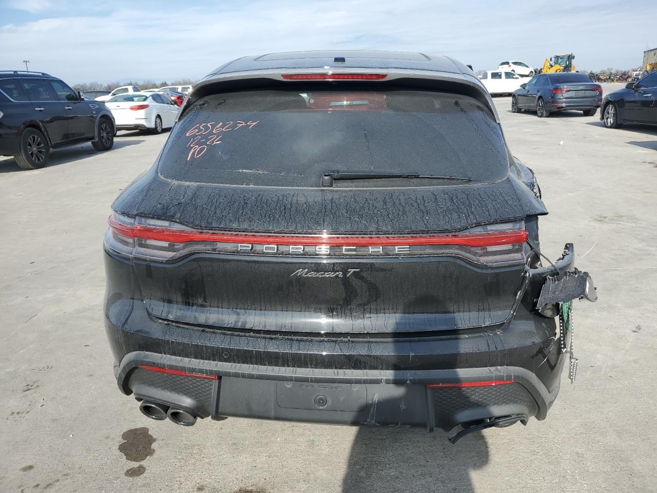 2023 PORSCHE MACAN BASE - Image 6