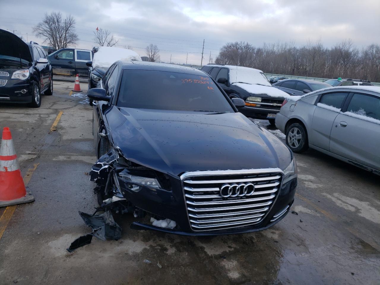 2011 AUDI A8 QUATTRO - Image 5