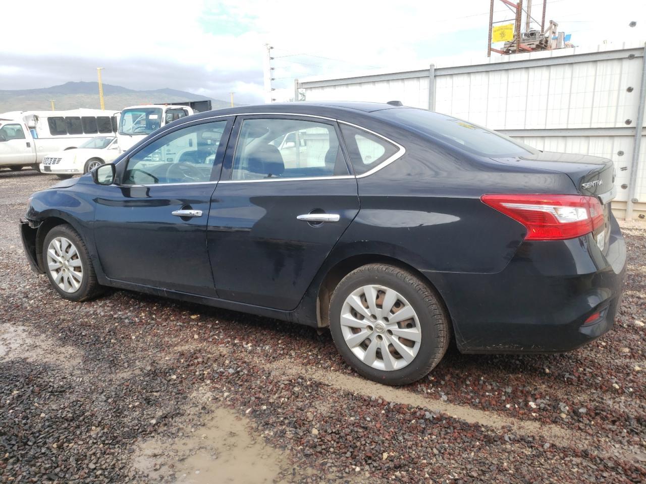 2017 NISSAN SENTRA S - Фото 2
