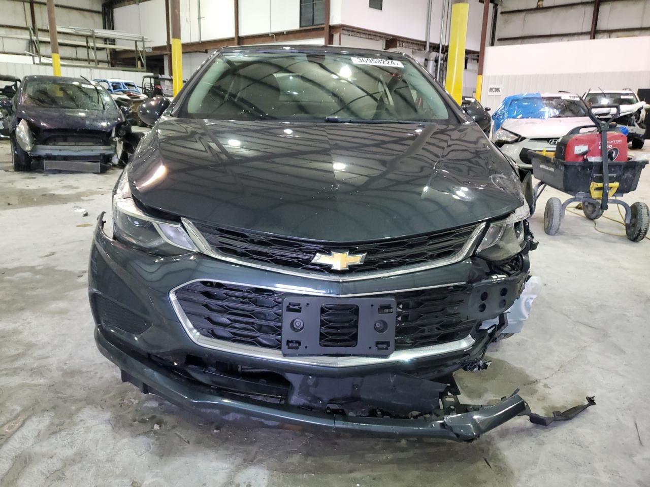2017 CHEVROLET CRUZE LT - Image 5