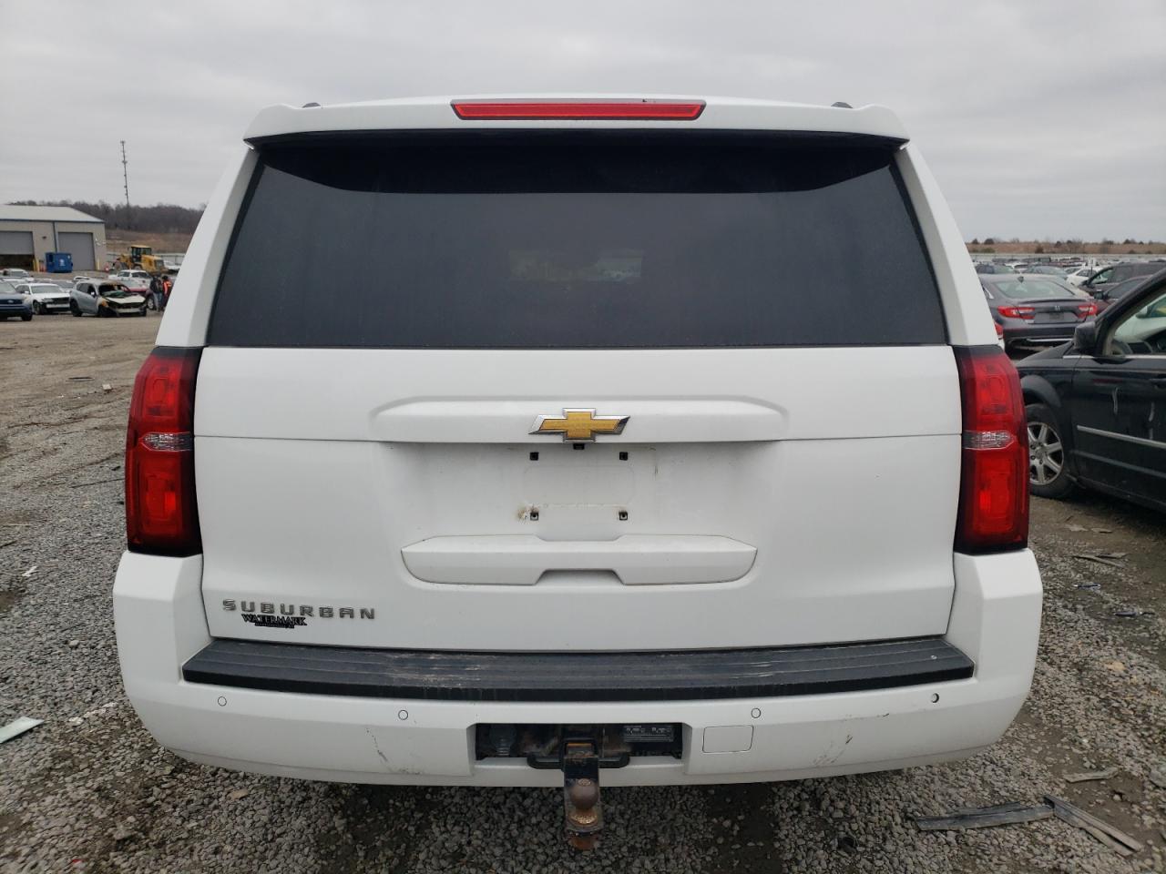 2016 CHEVROLET SUBURBAN K - Фото 6