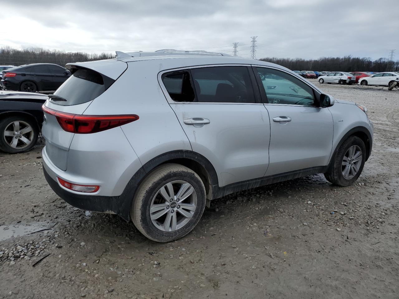 2017 KIA SPORTAGE L - Image 3
