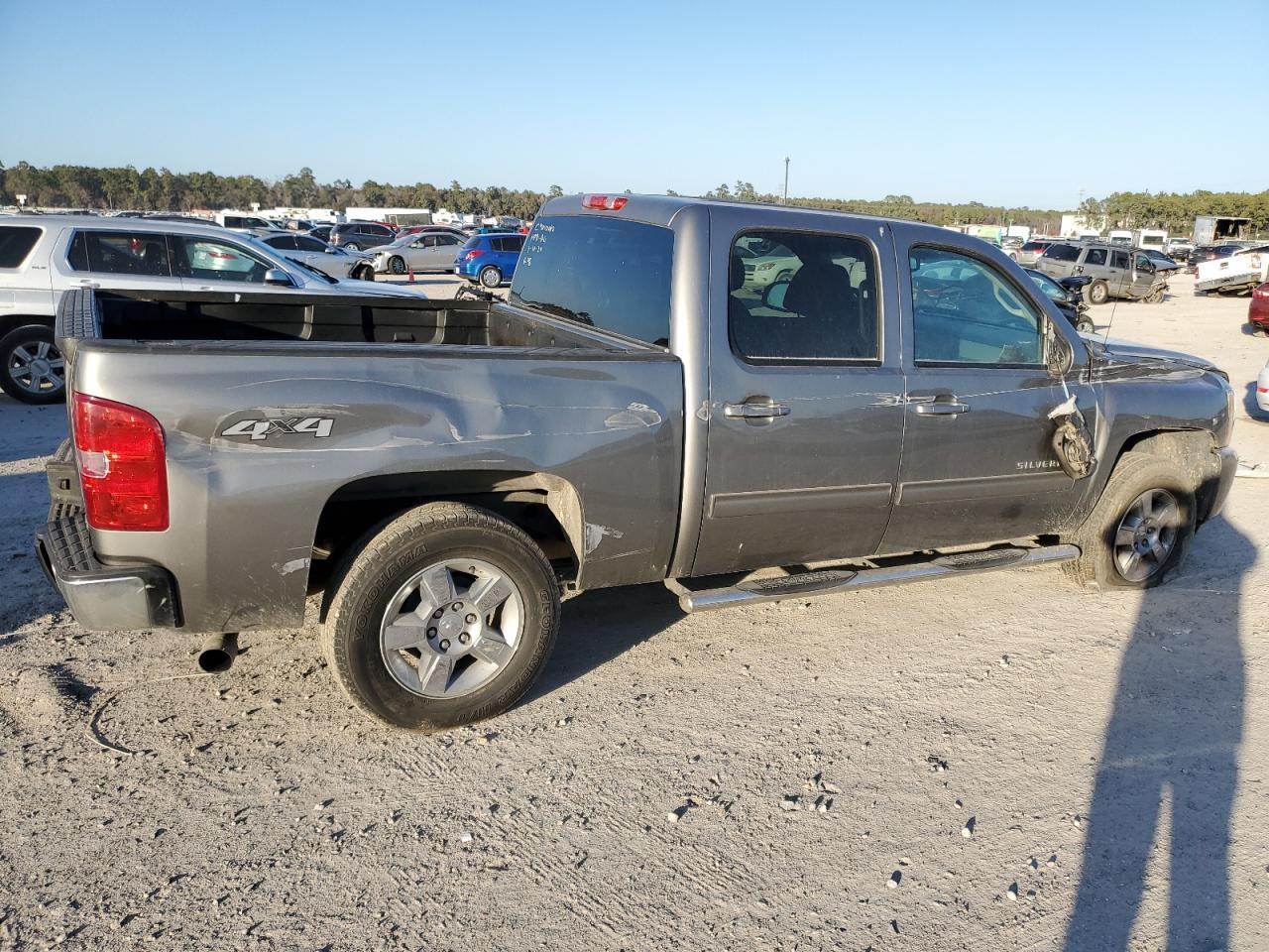 2013 CHEVROLET SILVERADO - Image 3