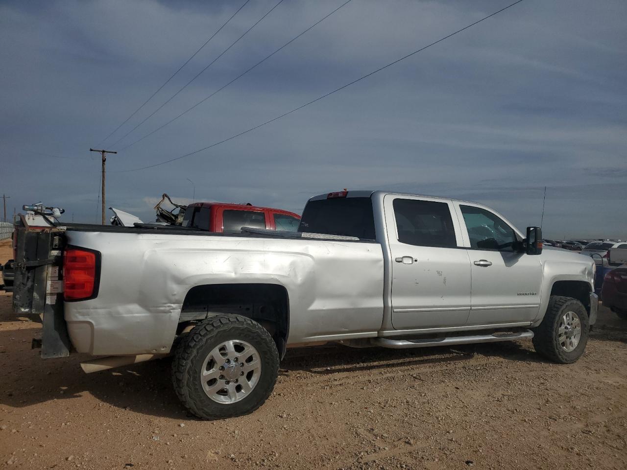 2015 CHEVROLET SILVERADO - Фото 3