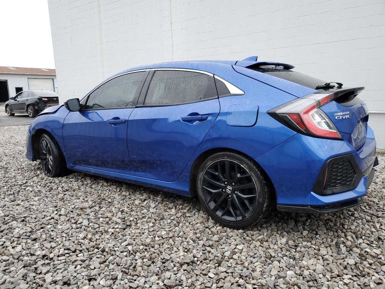 2018 HONDA CIVIC EX - Image 2