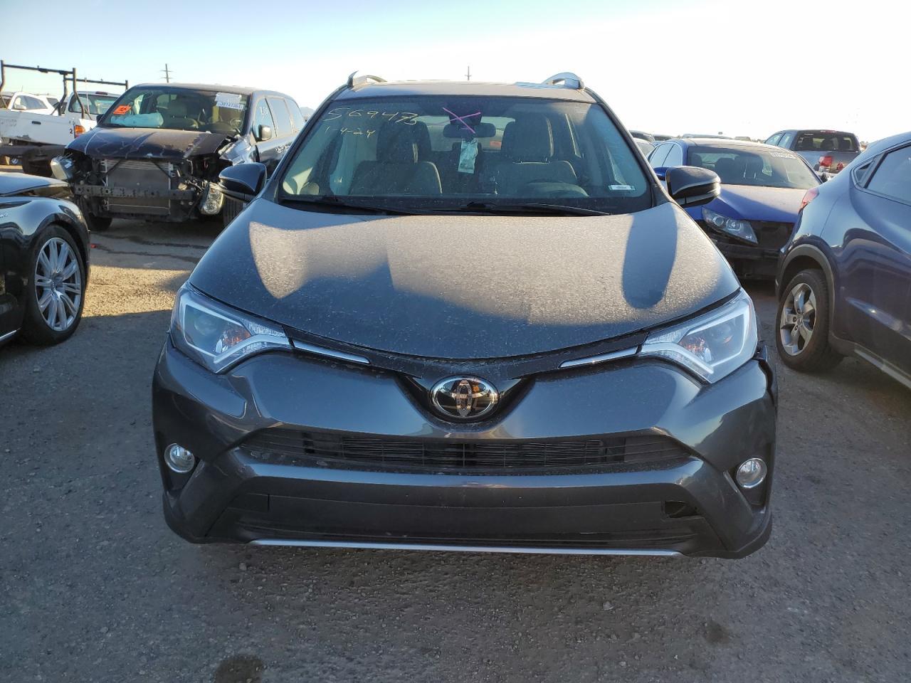 2017 TOYOTA RAV4 XLE - Image 5