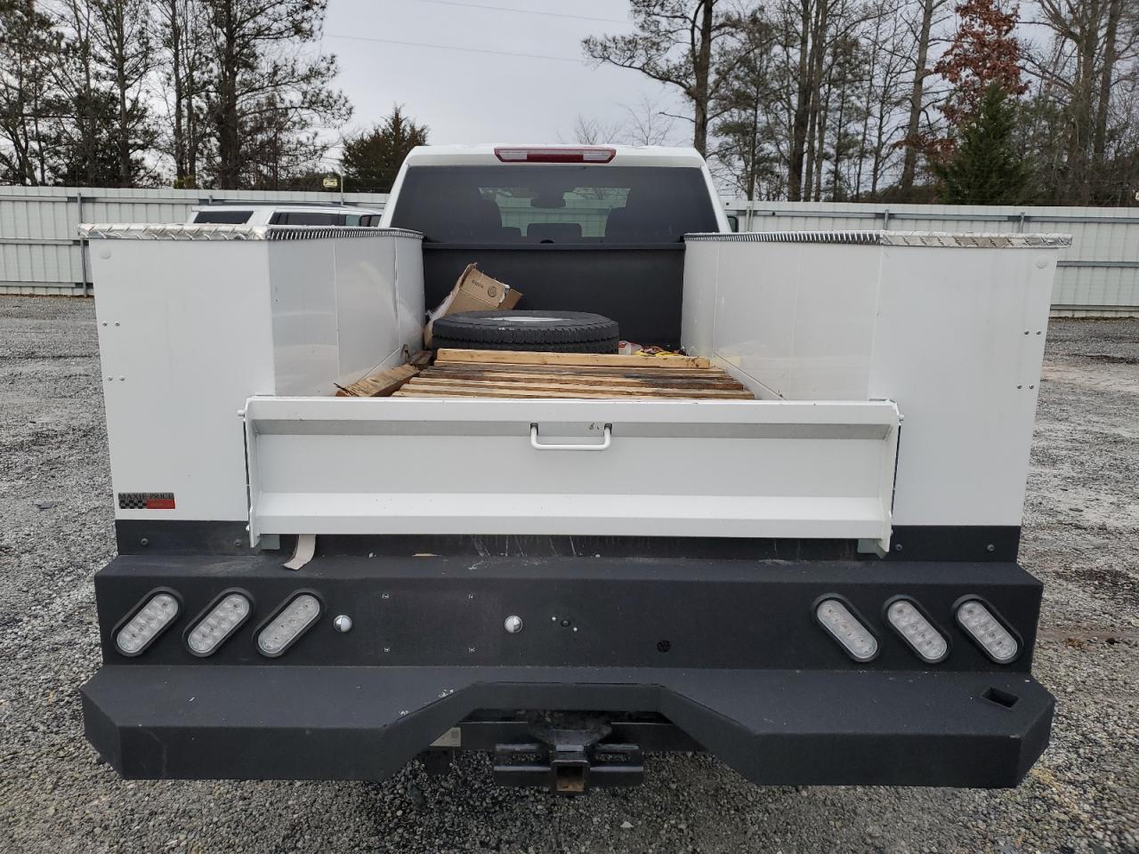 2024 CHEVROLET SILVERADO - Image 6