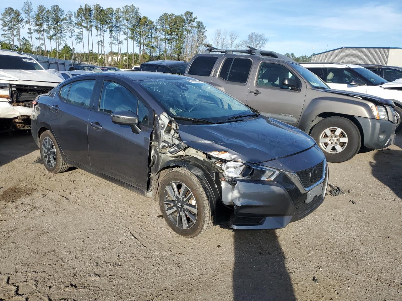 2021 NISSAN VERSA SV - Фото 4
