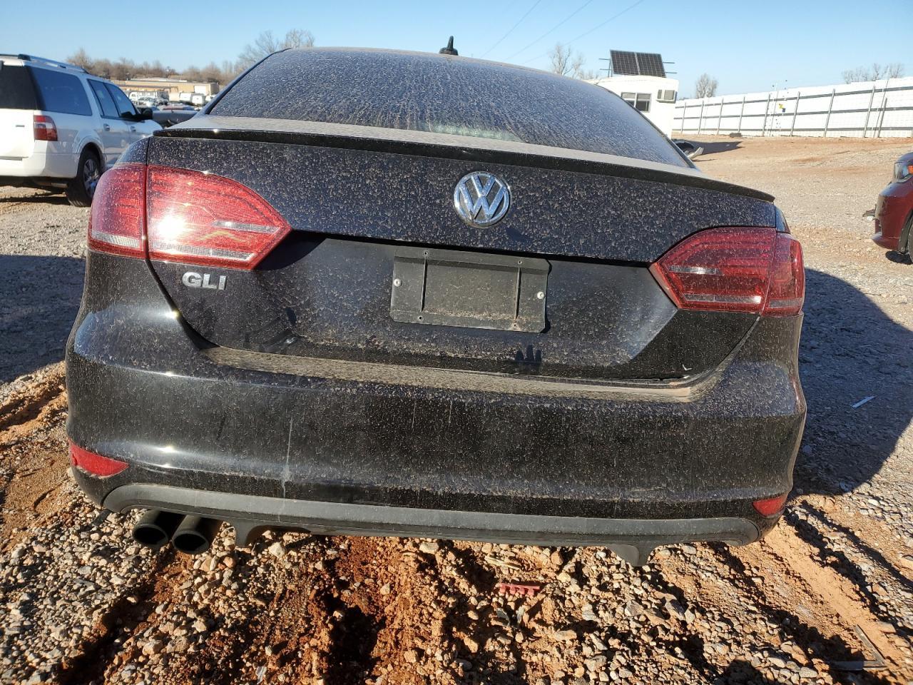 2013 VOLKSWAGEN JETTA GLI - Image 6