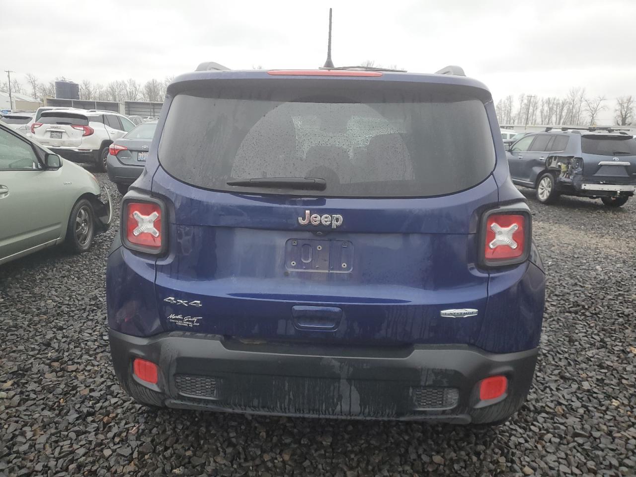 2018 JEEP RENEGADE L - Image 6