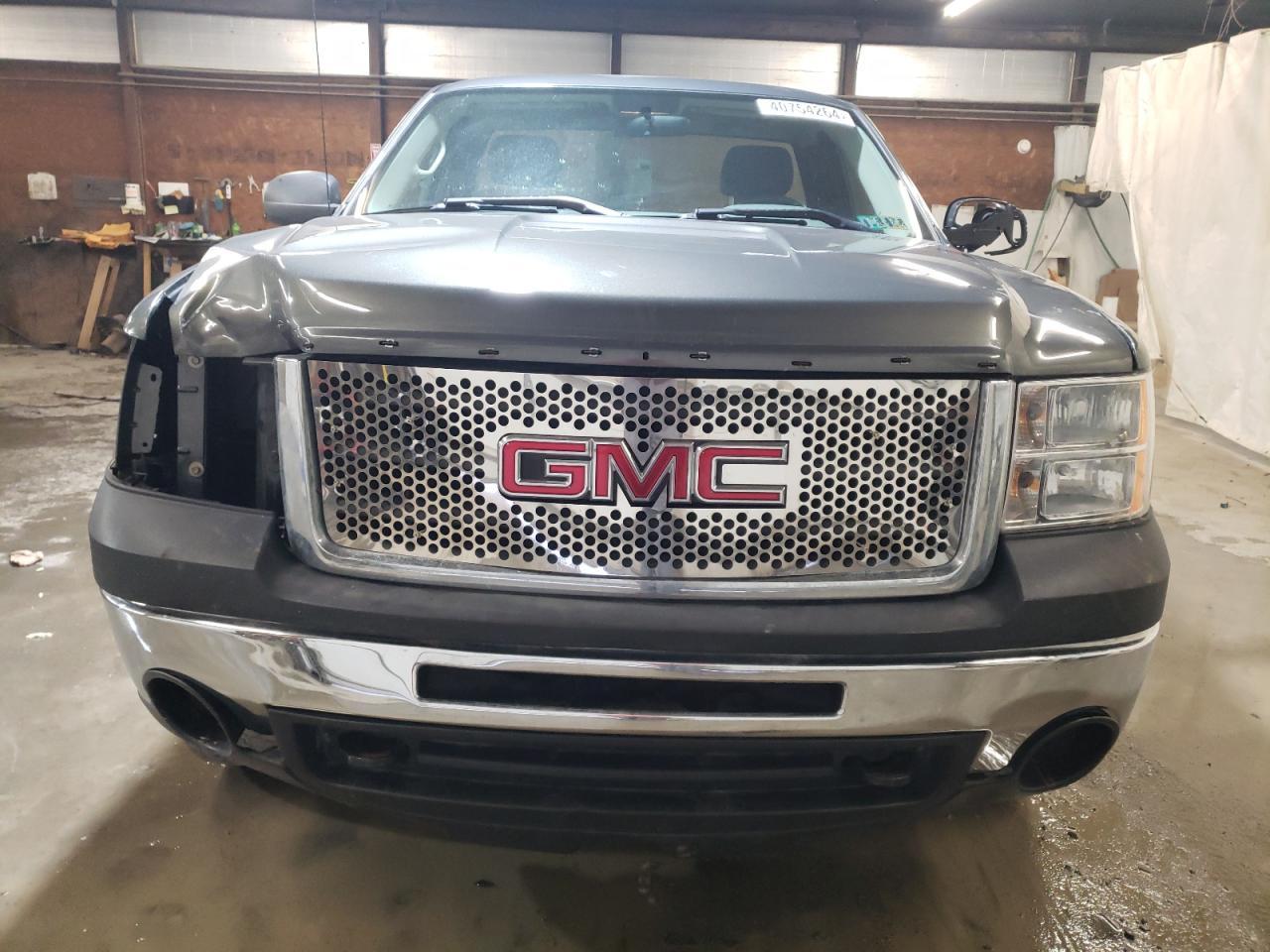 2011 GMC SIERRA K15 - Фото 5