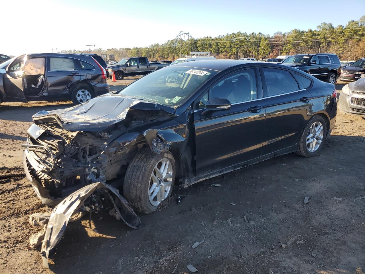 2013 FORD FUSION SE car image