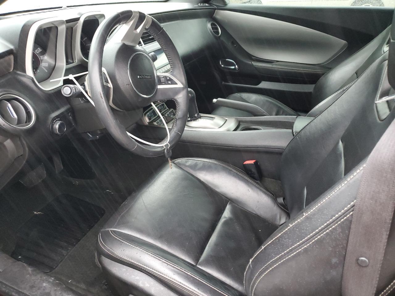 2011 CHEVROLET CAMARO LT - Image 7