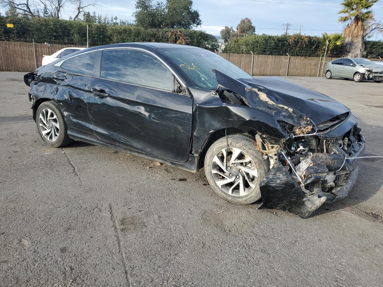 2019 HONDA CIVIC LX - Image 4