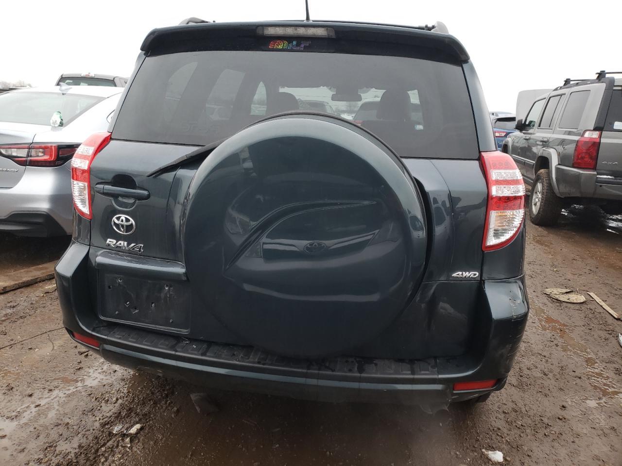 2011 TOYOTA RAV4 - Image 6
