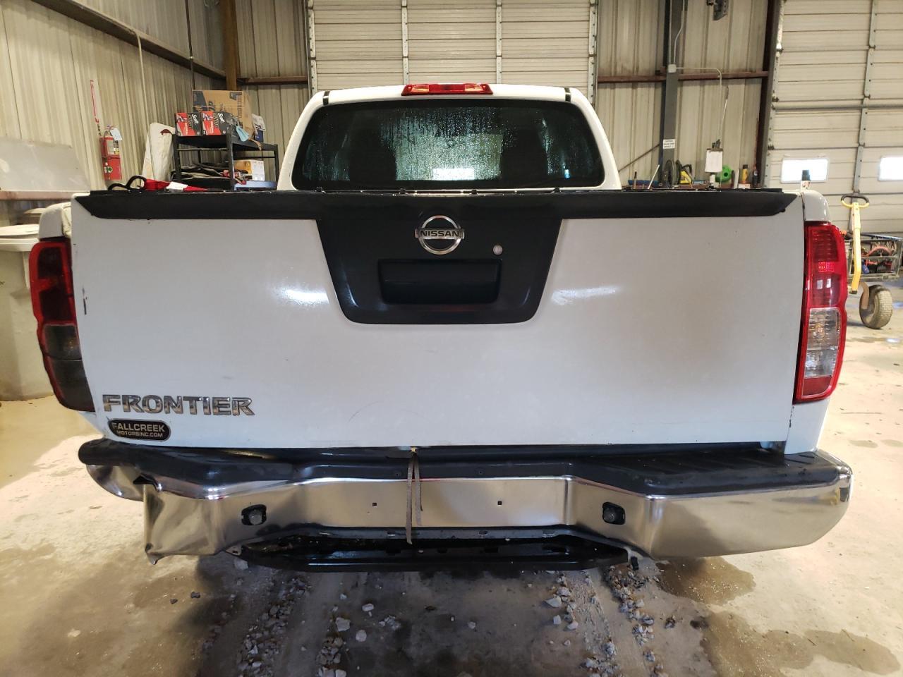 2016 NISSAN FRONTIER S - Фото 6