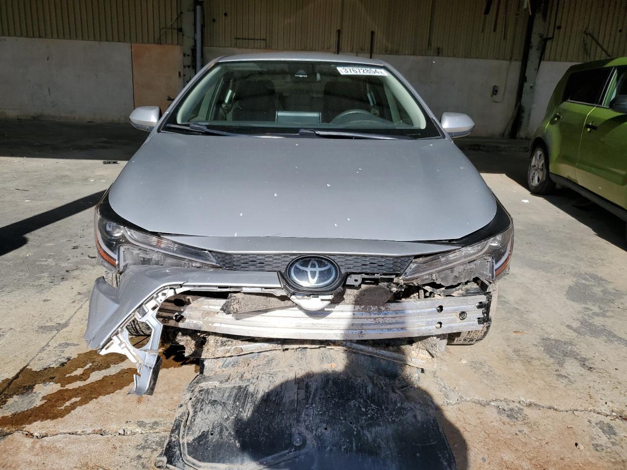 2021 TOYOTA COROLLA LE - Фото 5