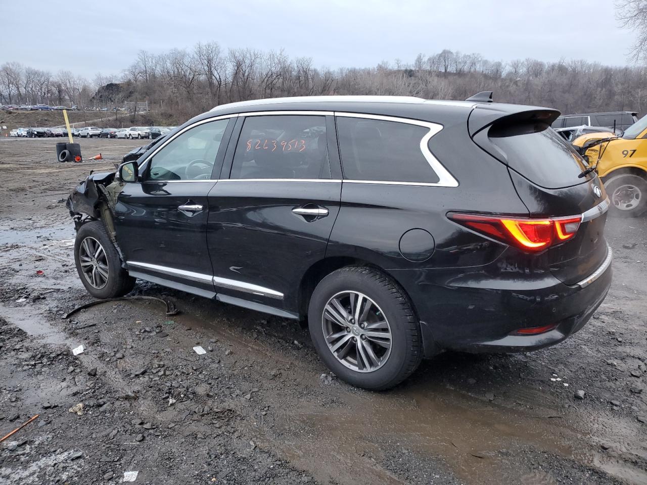 2019 INFINITI QX60 LUXE - Image 2