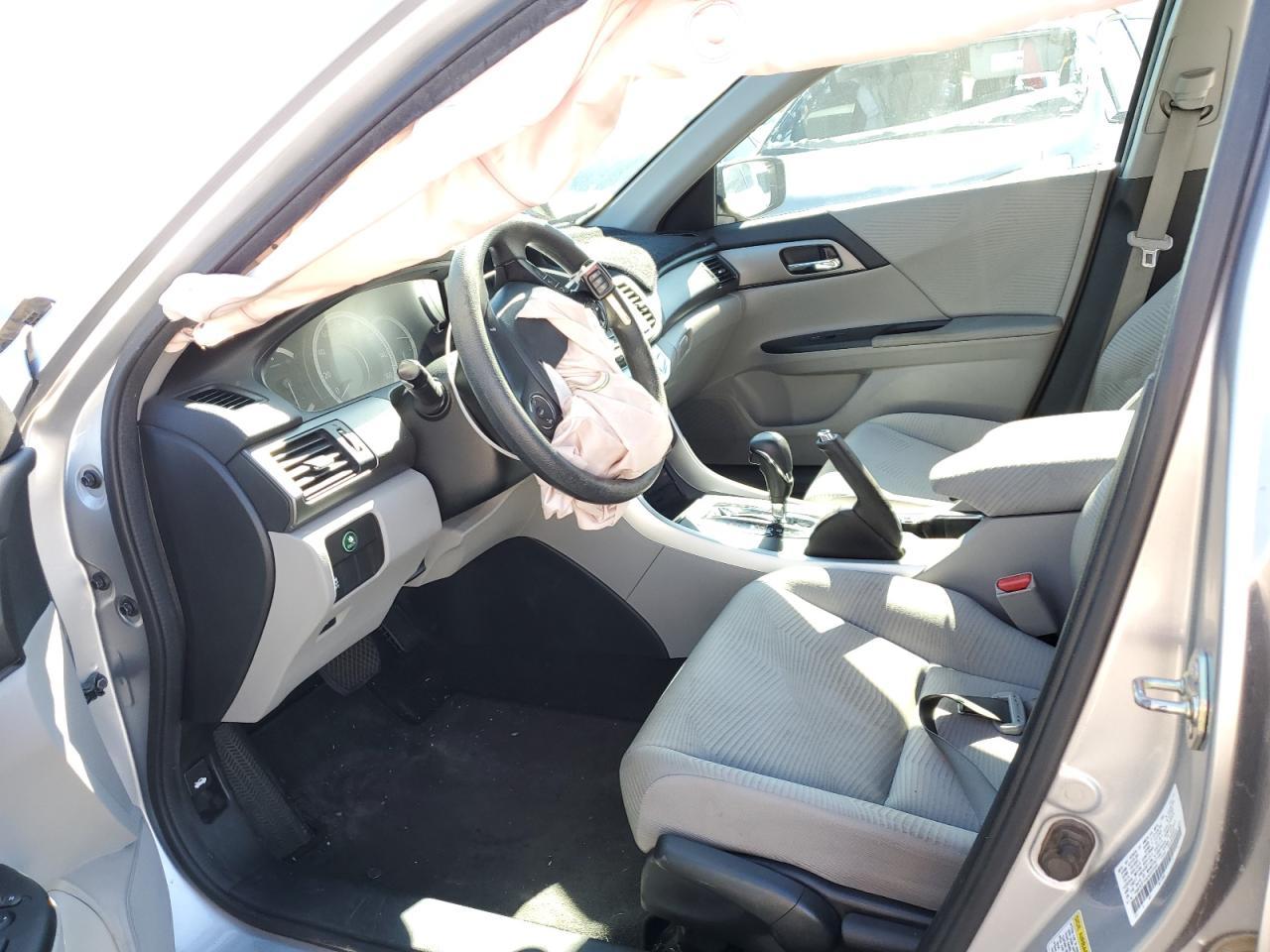 2014 HONDA ACCORD LX - Фото 7