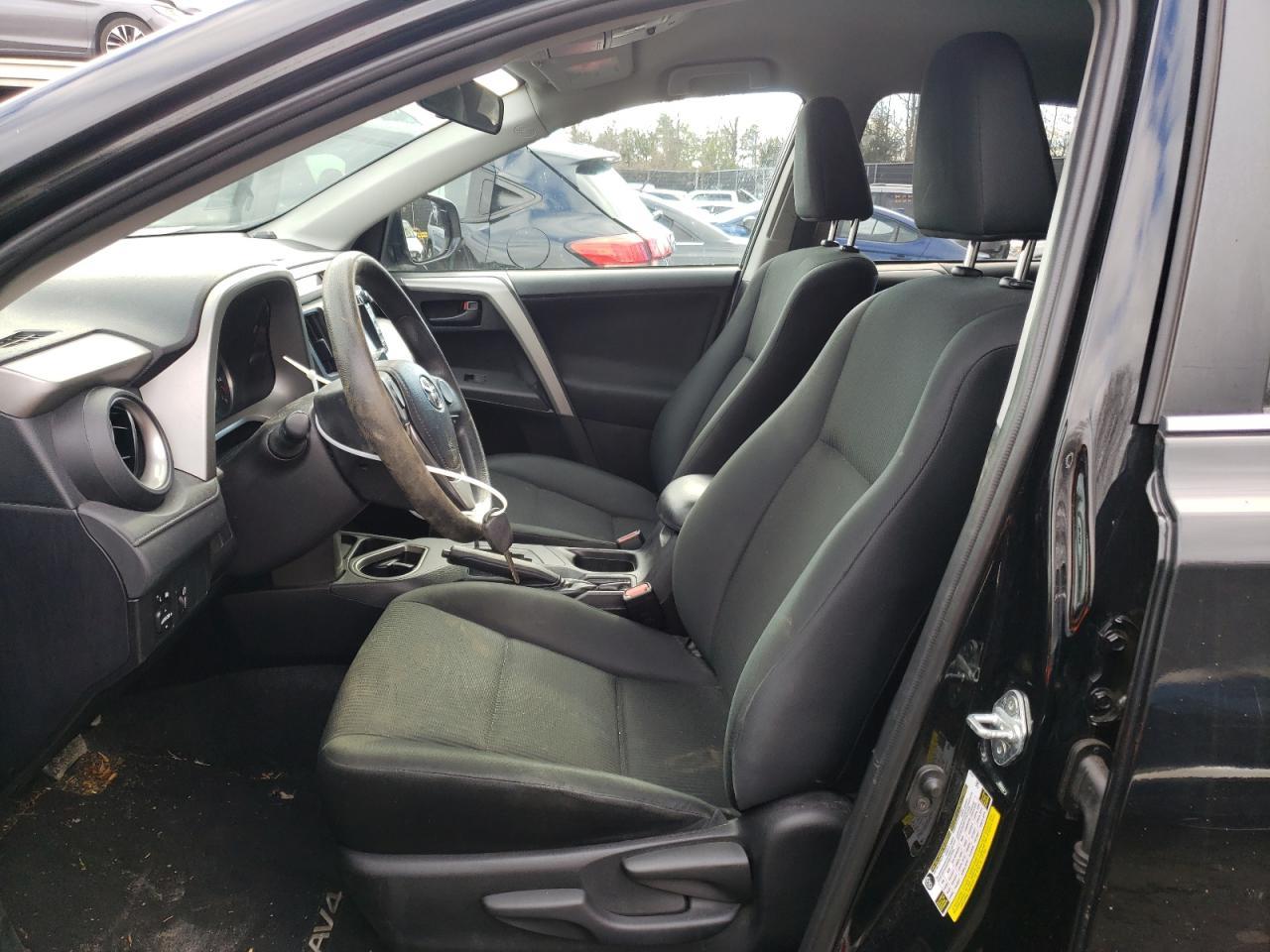2016 TOYOTA RAV4 LE - Фото 7