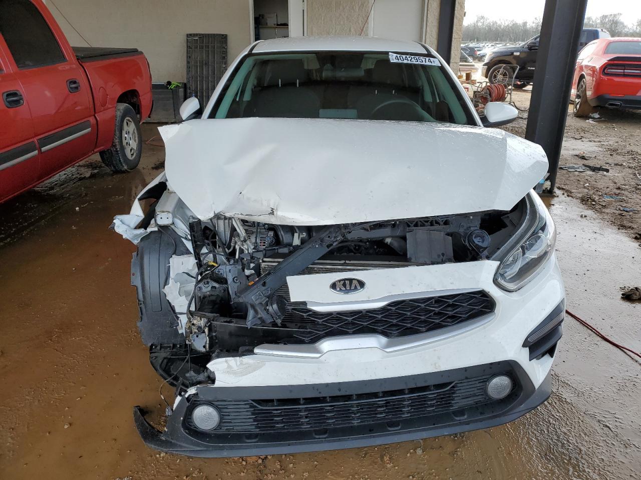 2021 KIA FORTE FE - Image 5