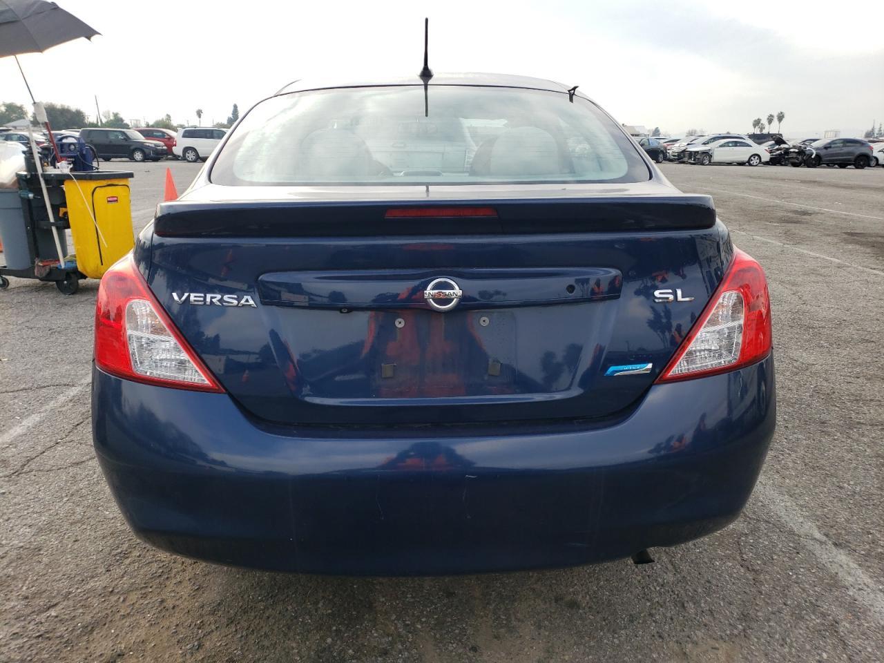 2014 NISSAN VERSA S - Фото 6