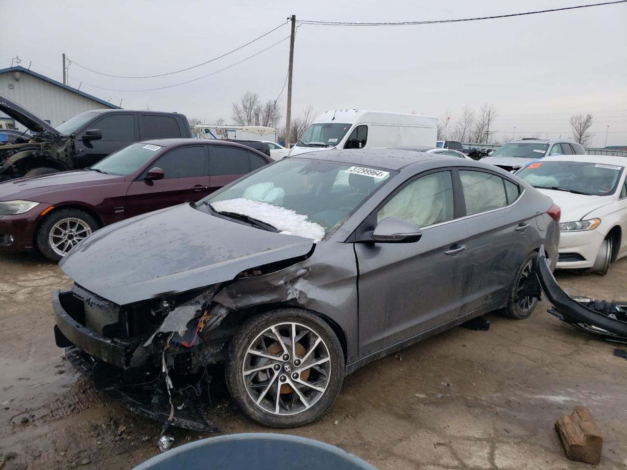 2019 HYUNDAI ELANTRA SE