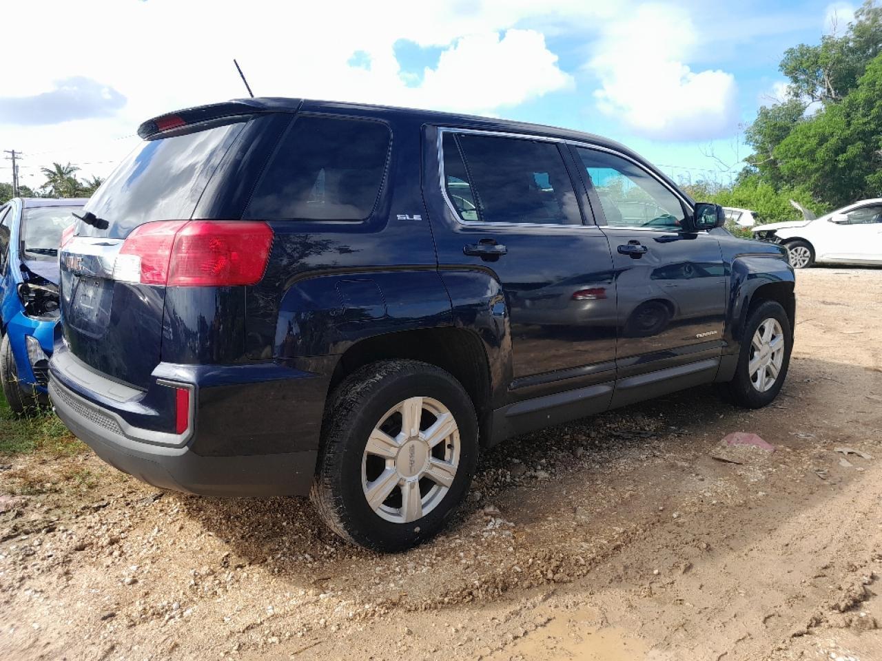 2016 GMC TERRAIN SL - Фото 3