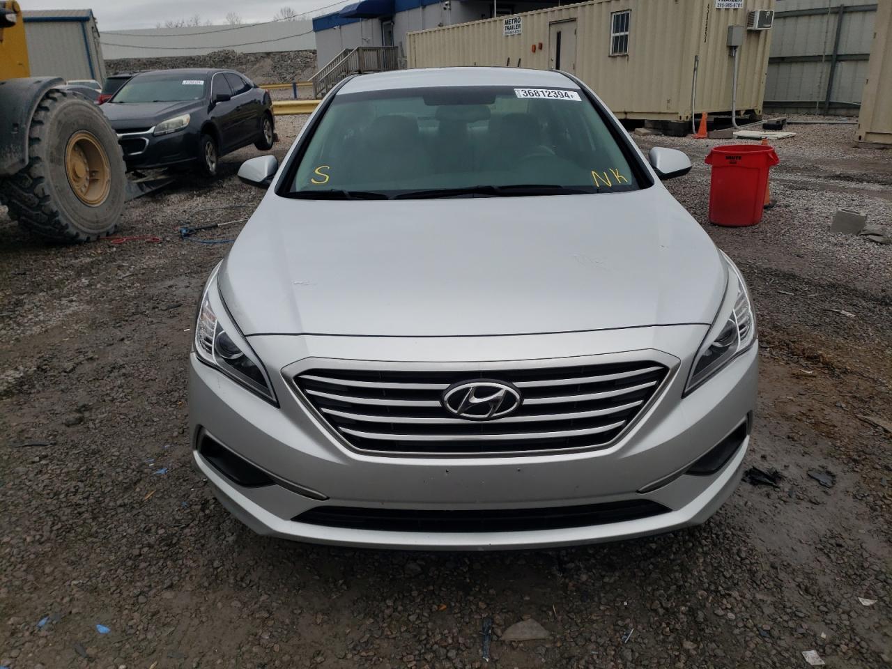 2017 HYUNDAI SONATA SE - Фото 5