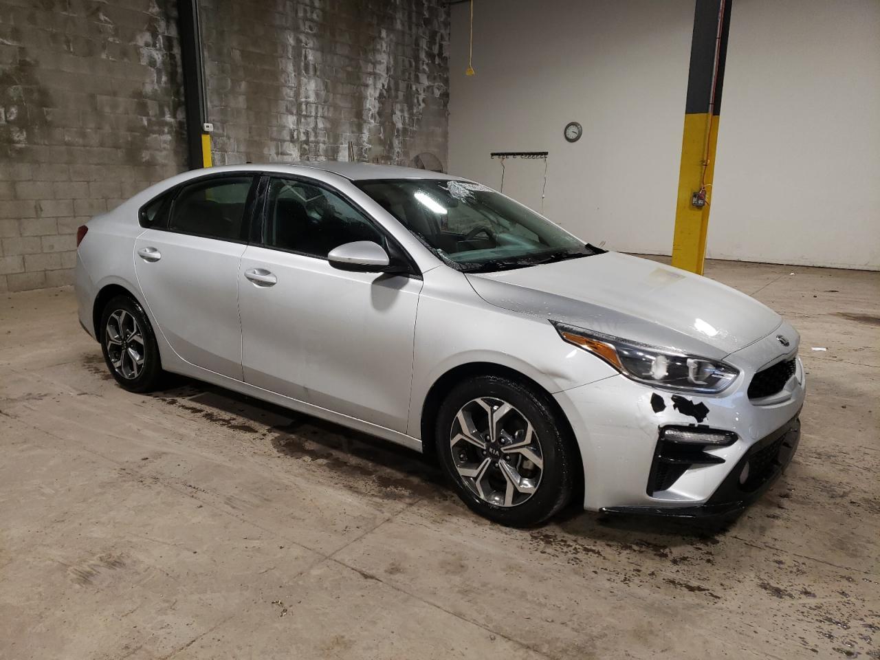 2021 KIA FORTE FE - Фото 4