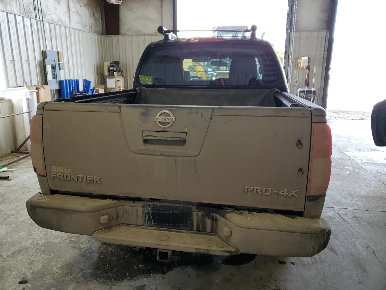 2012 NISSAN FRONTIER S - Фото 6