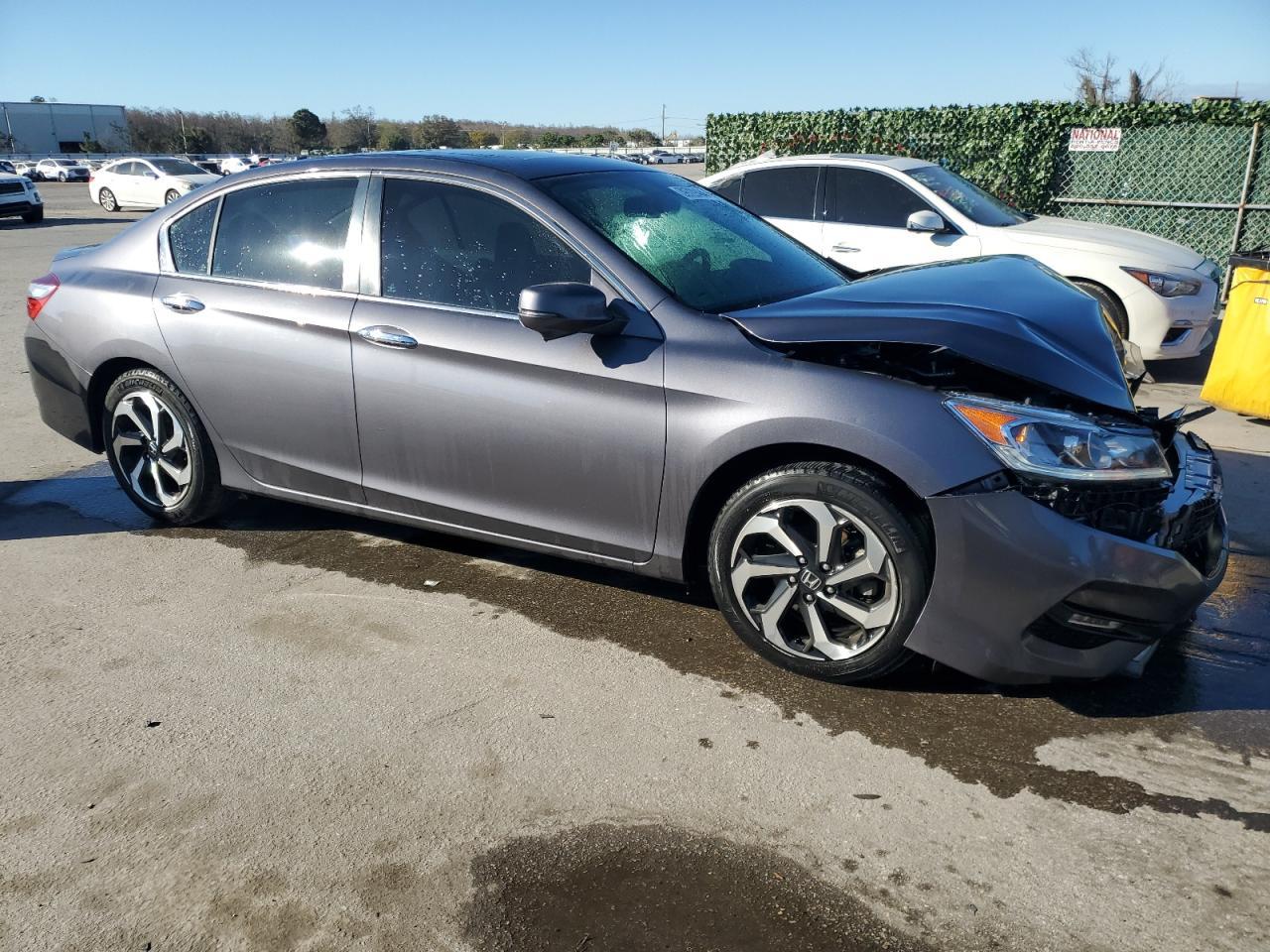 2016 HONDA ACCORD EXL - Image 4
