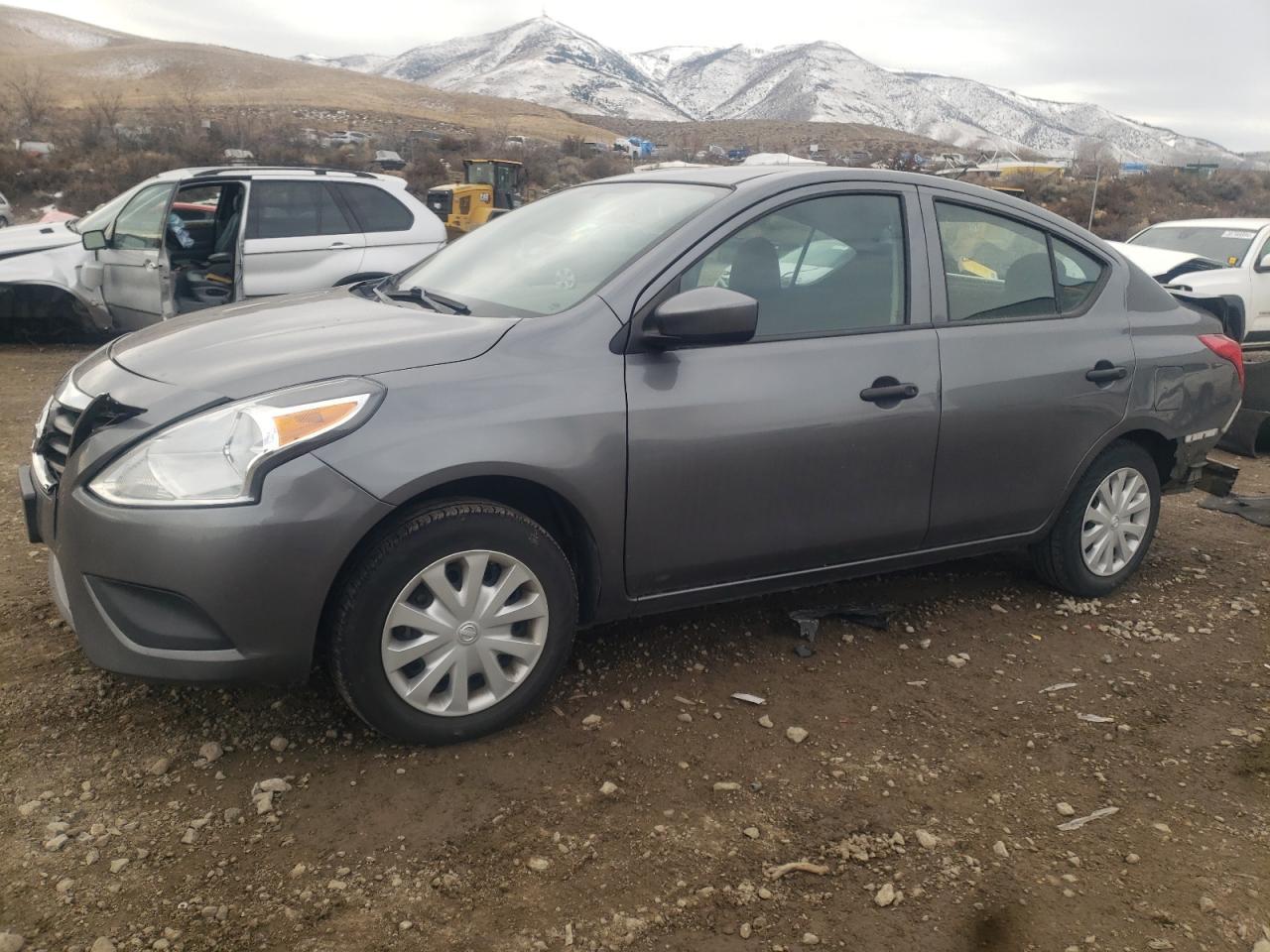 2016 NISSAN VERSA S