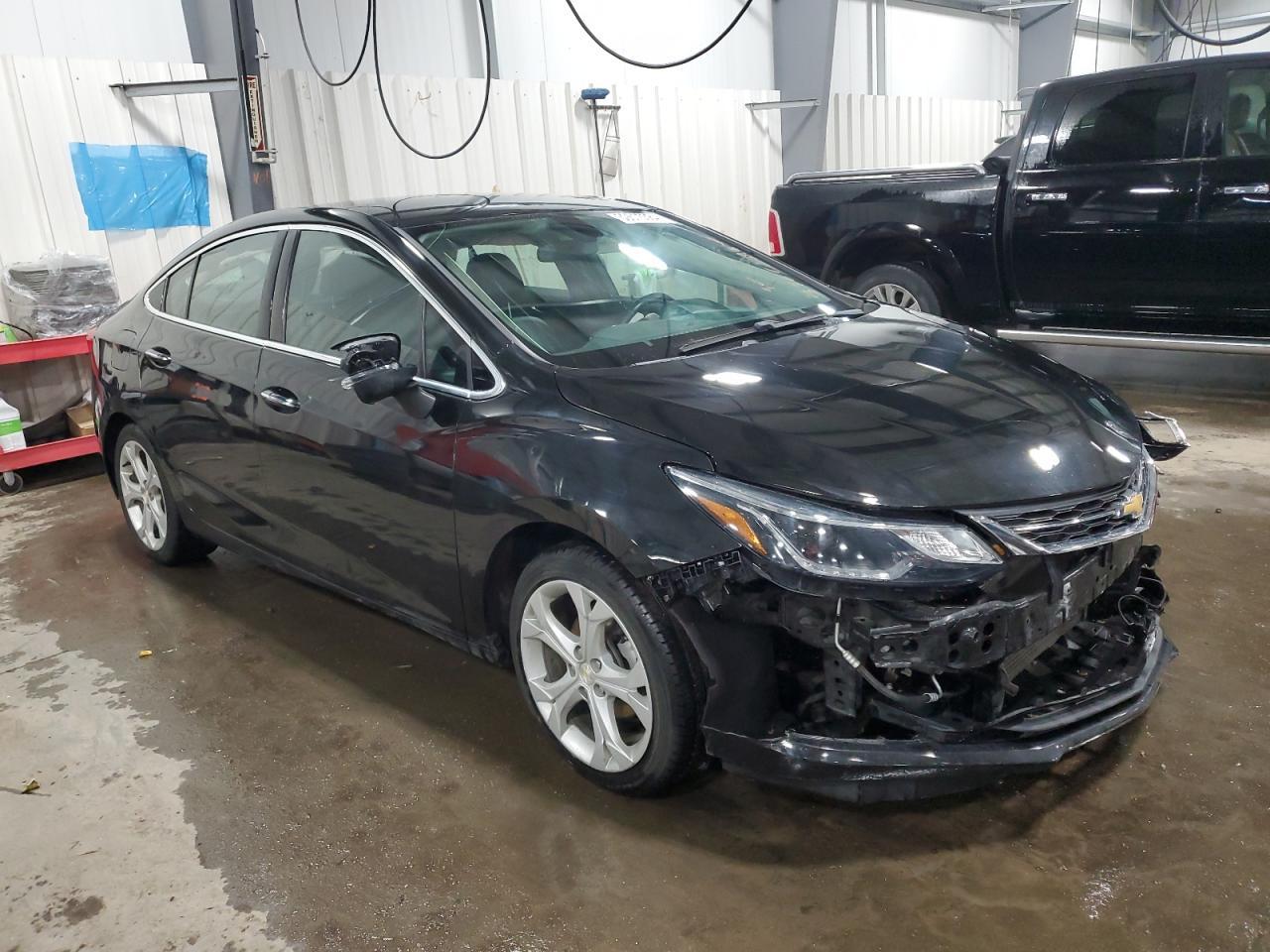 2016 CHEVROLET CRUZE PREM - Image 4