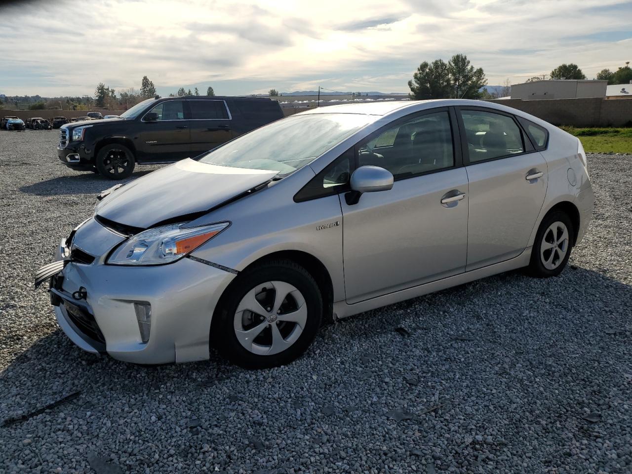 2015 TOYOTA PRIUS