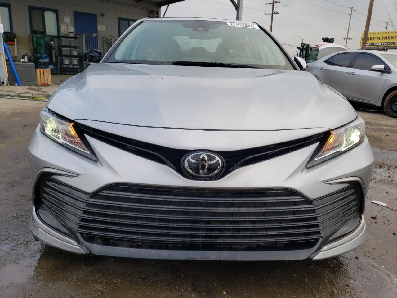 2023 TOYOTA CAMRY LE - Image 5