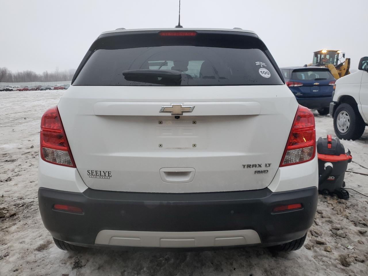 2015 CHEVROLET TRAX 1LT - Image 6