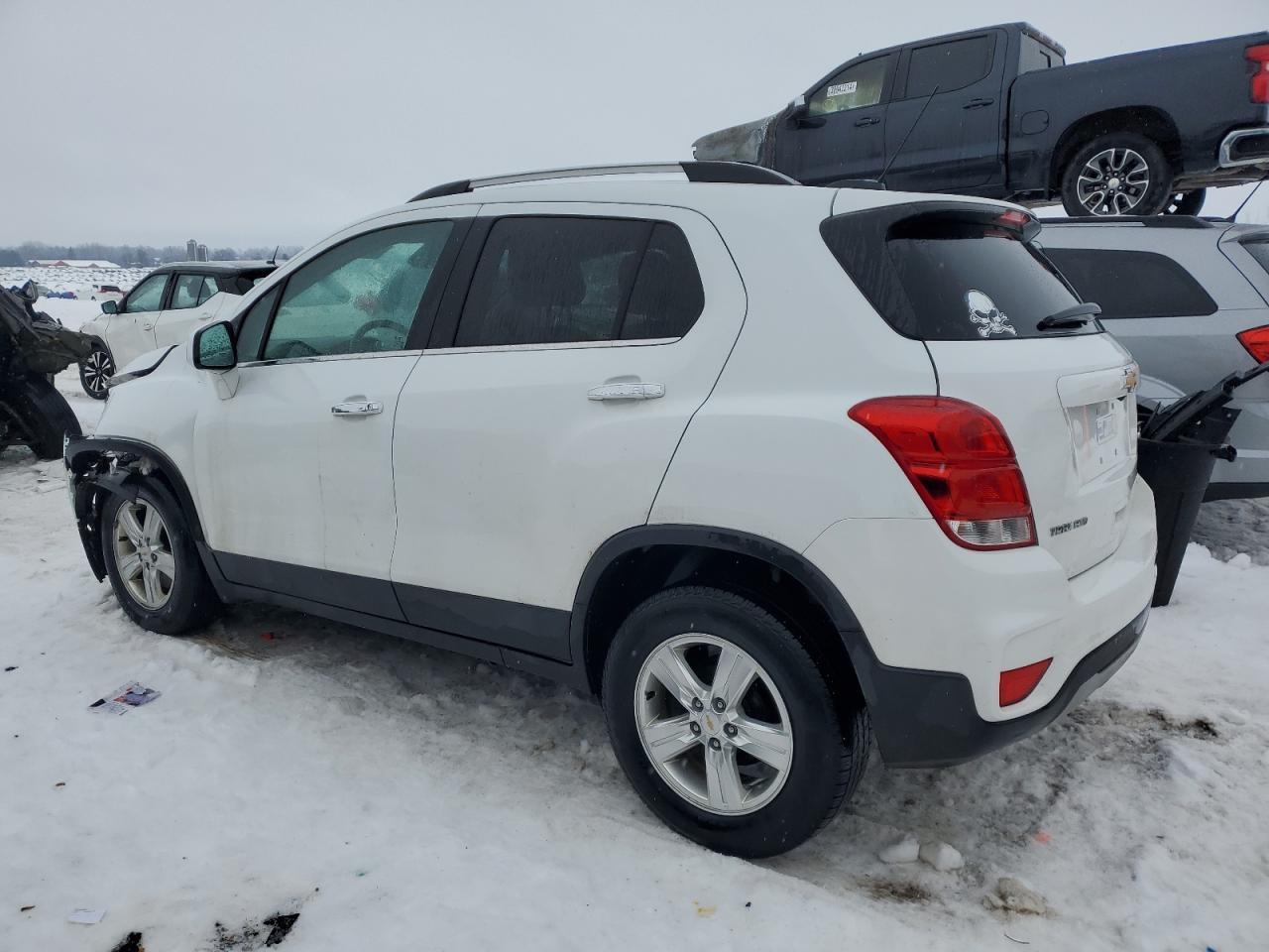 2018 CHEVROLET TRAX 1LT - Image 2
