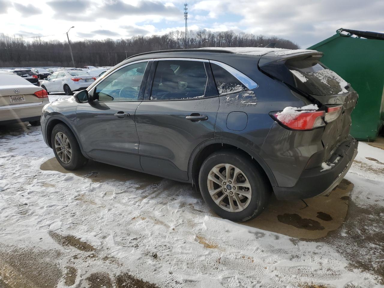 2020 FORD ESCAPE SE - Image 2