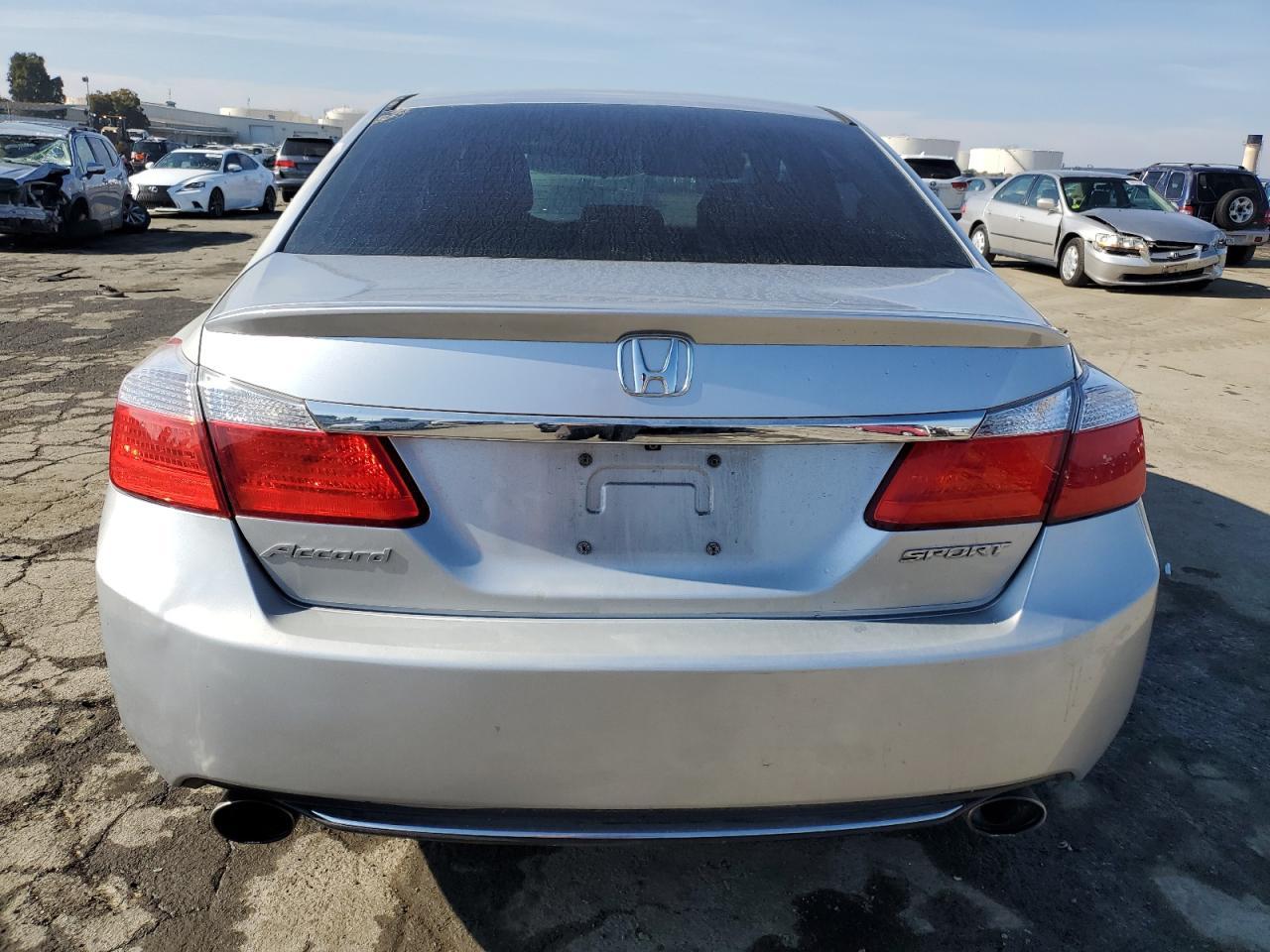 2014 HONDA ACCORD SPO - Фото 6