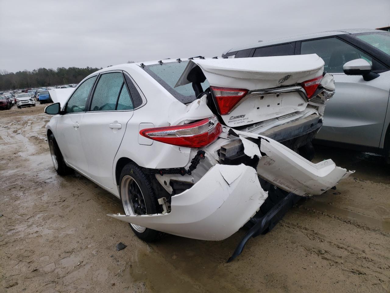 2016 TOYOTA CAMRY LE - Фото 2