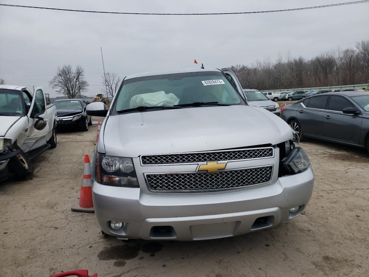 2013 CHEVROLET AVALANCHE - Image 5