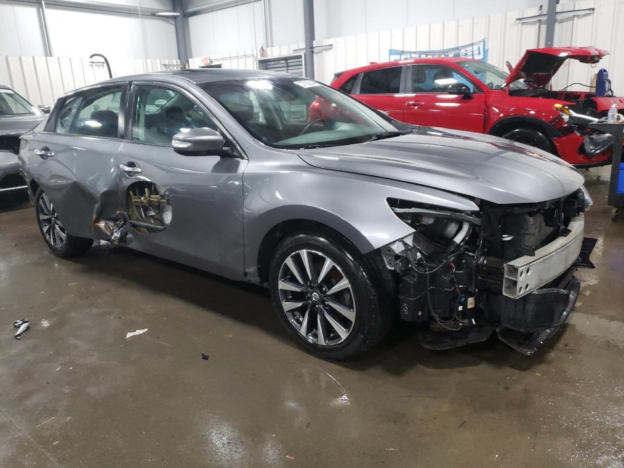 2016 NISSAN ALTIMA 2.5 - Фото 4