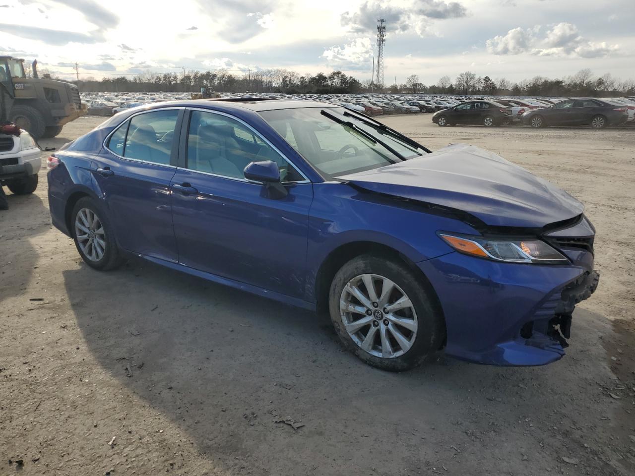 2018 TOYOTA CAMRY L - Image 4