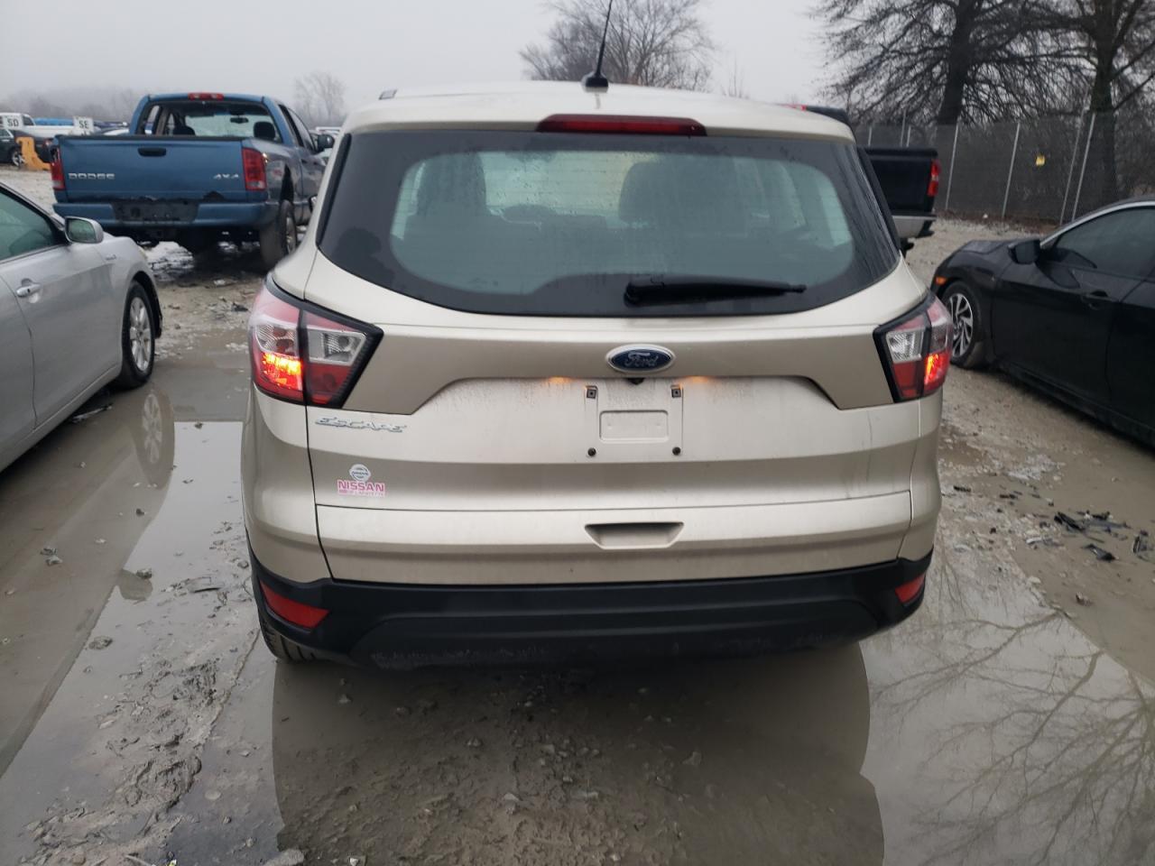 2017 FORD ESCAPE S - Image 6