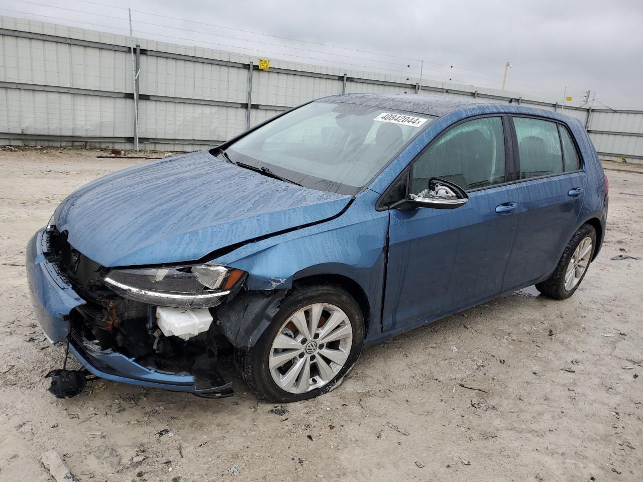 2021 VOLKSWAGEN GOLF