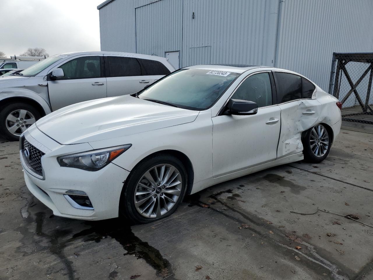 2019 INFINITI Q50 LUXE